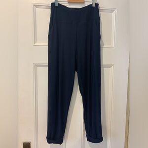 Sympli Belted  Hem Jogger Size 10